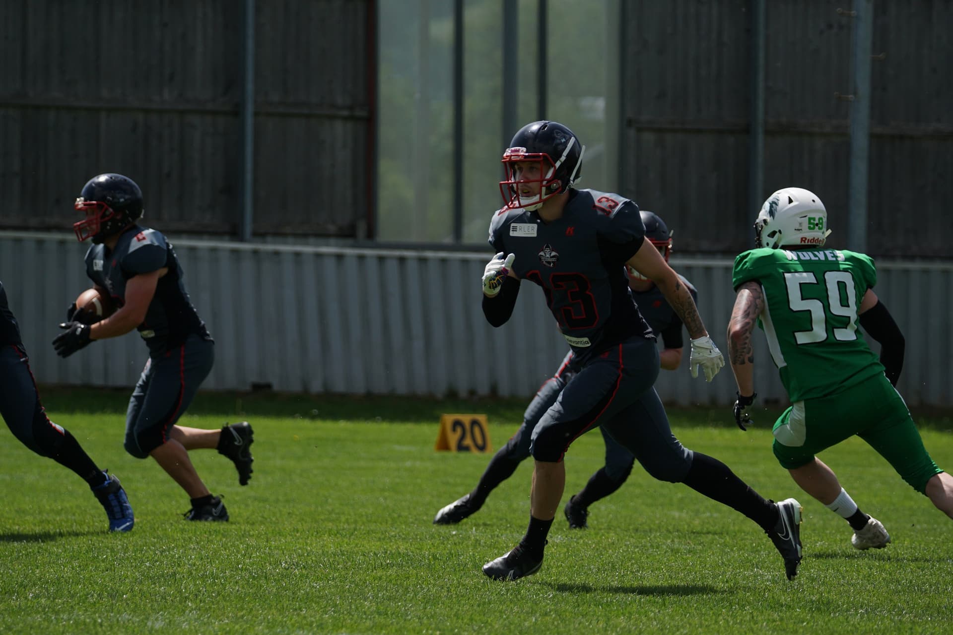 Offense der Silverbacks findet ihren Rhythmus gegen die Woodquarter Wolves