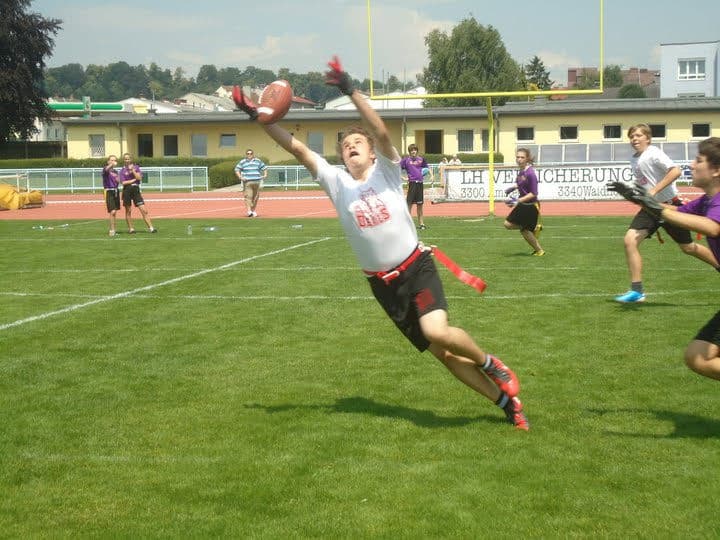 Erste Spiele & Nachwuchsarbeit - Bild 2